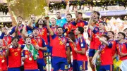 2026 Dünya Kupası Şampiyonu İspanya, Arjantin'i 1-0 Yenerek Kupayı Kaldırdı