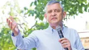 3 Büyükşehirden Özel'e Soğuk Duş: Yeni Parti Planına Darbe