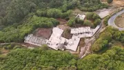 78 Kişinin Öldüğü Grand Kartal Otel'in Ruhsatsız Lojmanı Yıkıldı