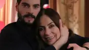 Akın Akınözü, annesi Özlem Akınözü adına açılan atölyede gözyaşlarına boğuldu