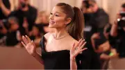 Ariana Grande bilgisayar korsanlarına savaş açtı