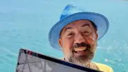 Ata Demirer 54 Yaşında 'Pervaneler' Filminin Senaryosunu Tamamladı