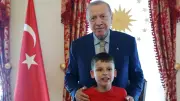 Başkan Erdoğan, 'Nefret Etme Kek Yap' kampanyalı otizmli Joshua Harris'i kabul etti