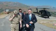 Bakan Çiftçi Şemdinli’deki Zirvin Üs Bölgesi’ni Ziyaret Etti