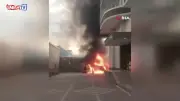 Batman'da Park Halindeki 3 Otomobil Alev Alev Yandı