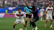 Beşiktaş, Fenerbahçe'den Oğuz Aydın'ı Transfer Etmek İçin Görüşmelere Başladı