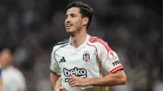 Beşiktaş, Salih Uçan ile yollarını ayırdı! 136 maçta 10 gol 18 asist