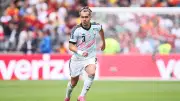 Beşiktaş ve Galatasaray Arthur Theate için yarışıyor! Görüşmeler başladı