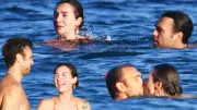 Birce Akalay ve Hakan Kurtaş'ın Romantik Bodrum Tatili Kamerada