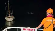 Bozcaada açıklarında arızalanan tekne kurtarıldı