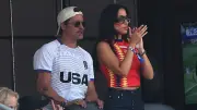 Brad Pitt ve Ines de Ramon Dünya Kupası'nda Tutkulu Anlar Yaşadı