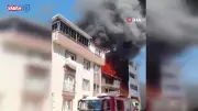 Bursa Osmangazi'de 3 katlı binanın çatısı alevlere teslim oldu