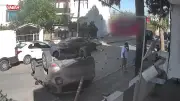 Büyükçekmece'de park halindeki araca çarpıp takla atan sürücü kazayı yara almadan atlattı