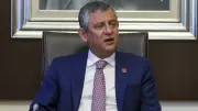 CHP'de yeni parti tartışması blöf mü? Özgür Özel'in hamlesi ne anlama geliyor?