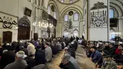 Cuma Namazı Kaç Rekat? Kılınışı, Hutbe ve Dualar