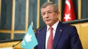 Davutoğlu: Yeni parti kuruluyorsa hayırlı olsun demek düşer