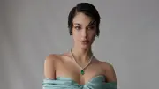 Dilan Çiçek Deniz Budapeşte'de Şıklığıyla Büyüledi! Pastel Kombin Tam Not Aldı
