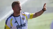 Dirk Kuyt: Fenerbahçe'de transferde doğru kararları vereceğiz