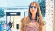 Ebru Destan Yeni Proje Tekliflerini Değerlendiriyor