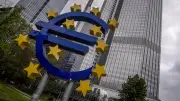 ECB faizi sabit bıraktı: Refinansman faizi yüzde 2,40'ta kaldı