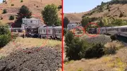 Elazığ'da tren hemzemin geçitte otomobile çarptı: Kaza anı kamerada