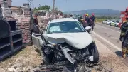 Erdek-Bandırma kara yolunda kafa kafaya çarpışma: 1 ölü, 2 yaralı