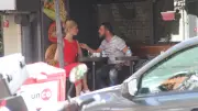 Eski Milli Futbolcu Nihat Kahveci, Eşini Darp Ettiği İddiasıyla Gözaltına Alındı