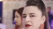 Esra Dermancıoğlu'ndan Gençlik İtirafı: Burnumu Yandan Görmesin Diye