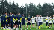 Fenerbahçe, Malang Sarr transferinden vazgeçti, Oosterwolde kalıyor