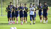 Fenerbahçe'de Mert Müldür ve Archie Brown takımla çalıştı
