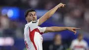 Fenerbahçe'de Oğuz Aydın'a 4 Dev Talip! Transfer Kararı Belli Oldu