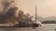 Göcek'te 'Princess Alize' yatı yandı: 5 yolcu ve 3 mürettebat tahliye edildi