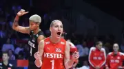 Gizem Örge'nin Abisi Oyuncu Çıktı! Sosyal Medyada Gündem Oldu