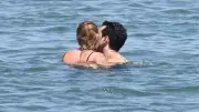 Gökhan Türkmen, eşi ve çocuklarıyla Bodrum tatilinde