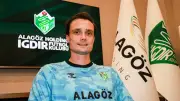 Iğdır FK, Sakaryaspor'dan ayrılan Jakub Szumski'yi transfer etti