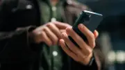 Çin akıllı telefon pazarında satışlar yüzde 13 daraldı