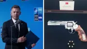 Macaristan Başbakanı Magyar: Erdoğan'ın hediyesi tabancada adım kazınmış