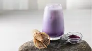 Matcha'nın Tahtı Sallantıda: Kafelerin Yeni Gözdesi Pastel Mor Lezzet Ube