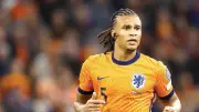 Nathan Ake Fenerbahçe'ye imza atarken Dirk Kuyt ve Ederson referans oldu