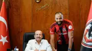 Nazım Sangare, Gaziantep FK ile 2028'e kadar sözleşme imzaladı