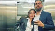 Neslihan Atagül'den Sade Ayna Pozu Sosyal Medyada Gündem Oldu