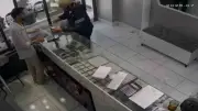 İnternetten soygun araştırıp kuyumcuyu soyan zanlının görüntüleri ortaya çıktı