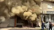 Nusaybin'de Halı Mağazasında Yangın: Kullanılamaz Hale Geldi