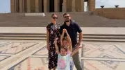 Seda Bakan, Ailesiyle Anıtkabir'de Poz Verdi