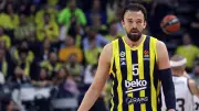 Sertaç Şanlı yeniden Fenerbahçe'de! 1 yıllık imza