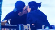 Shawn Mendes, Sevgilisi Bruna Marquezine'yi Öpücüklere Boğdu