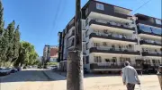 Soma'da 40 yıllık beton elektrik direkleri çatladı, vatandaşlar endişeli