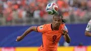 Son Dakika: Fenerbahçe, Nathan Ake Transferini Resmen Açıkladı