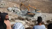 İsrail ordusu Batı Şeria'da Filistinliye ait evi yıktı
