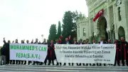 İstanbul Üniversitesi Hukuk Fakültesi mezunları camide dua etti